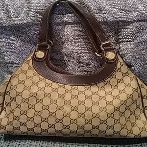 Authentic Gucci Chestnut and Mocha Signature Purse